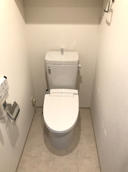 東京メトロ有楽町線 地下鉄成増駅 徒歩3分 5階建 築11年のトイレ写真