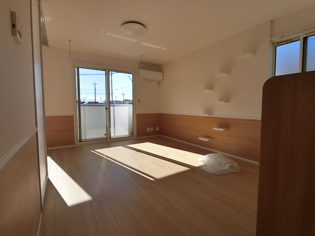 居室・リビング　工事中