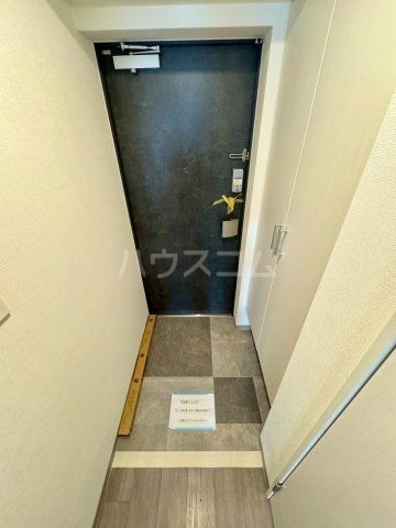 グリュックメゾンF豊中XVの玄関写真