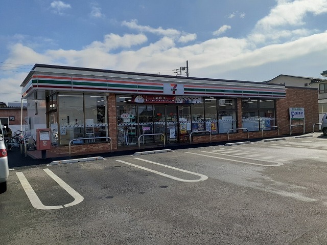 コンビニ　セブンイレブン甲府砂田町店（コンビニ）まで450m