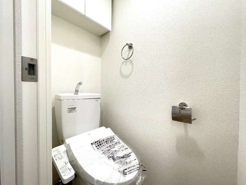 セレニテ三宮リアンのトイレ写真