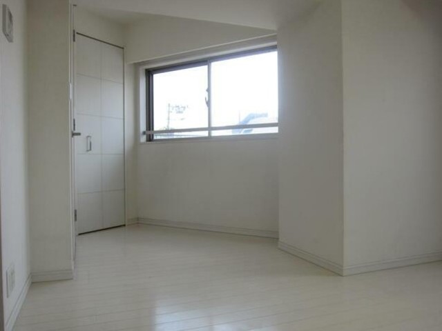 居室・リビング　きれいなお部屋