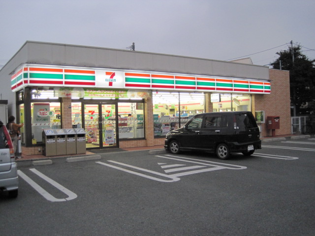 コンビニ　セブンイレブン熊本灰塚店（コンビニ）まで504m