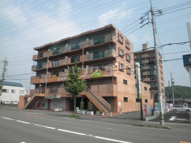 第３宮脇笹川ハイツの建物外観