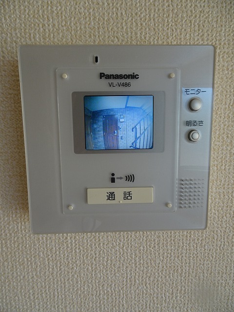 セキュリティ　モニター付きインターホン