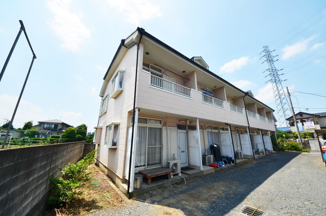 建物外観　★緑の多い、住みよいエリアに建つファミリー物件★