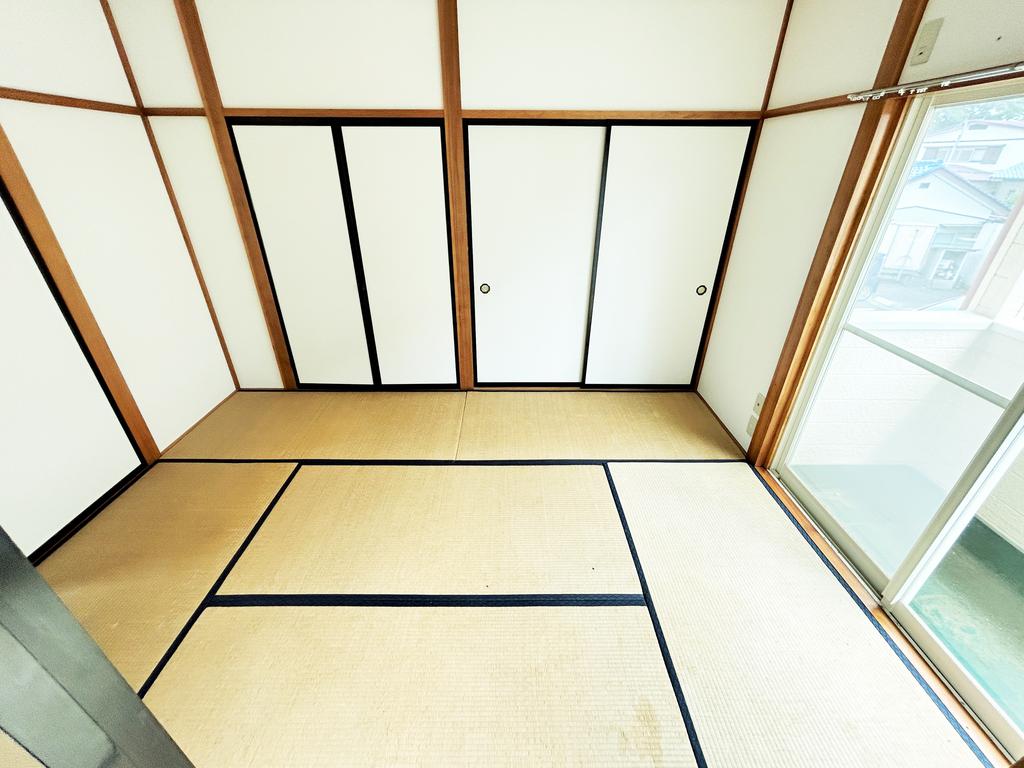 その他部屋・スペース　シックな畳が映える和室♪