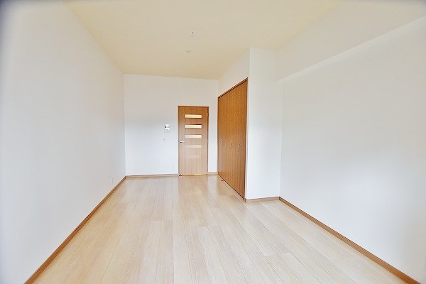 その他部屋・スペース　★洋室9帖★