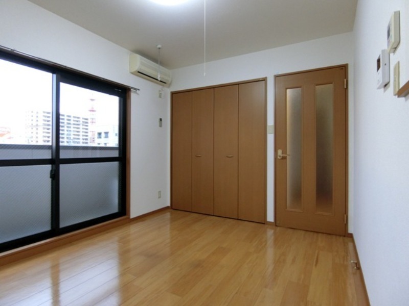 居室・リビング　図面と現状に相違がある場合には現状を優先