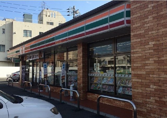 【下関市山の田西町のアパートのコンビニ】