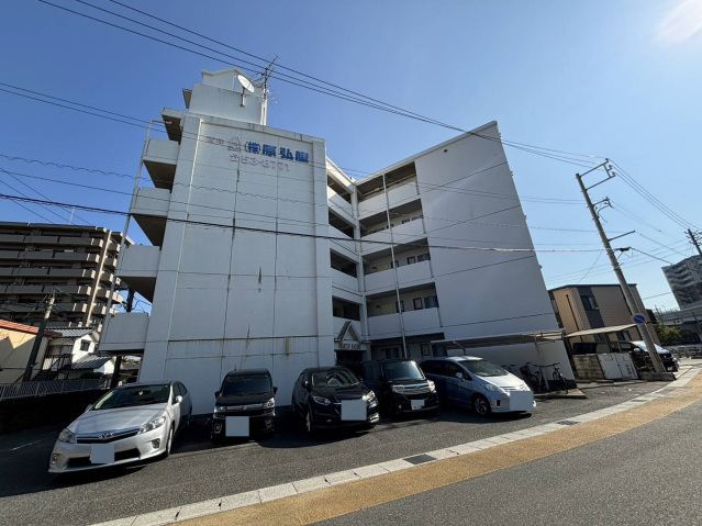 【下関市武久町のマンションの建物外観】