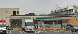 コンビニ　セブンイレブン　船橋日の出２丁目店（コンビニ）まで118m