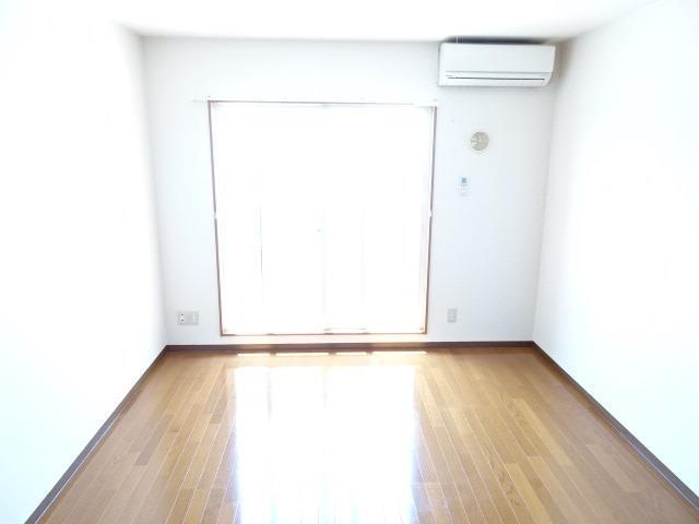 サニーハウス_内装_0