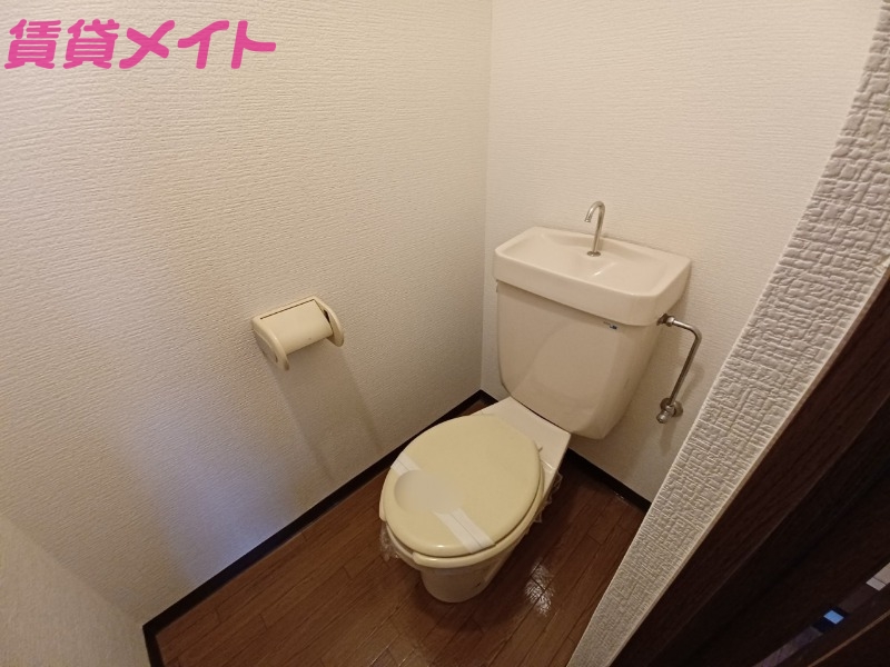 トイレ　同物件別部屋参考写真です。