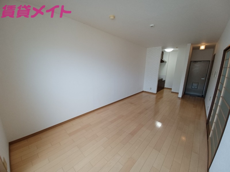 居室・リビング　同物件別部屋参考写真です。