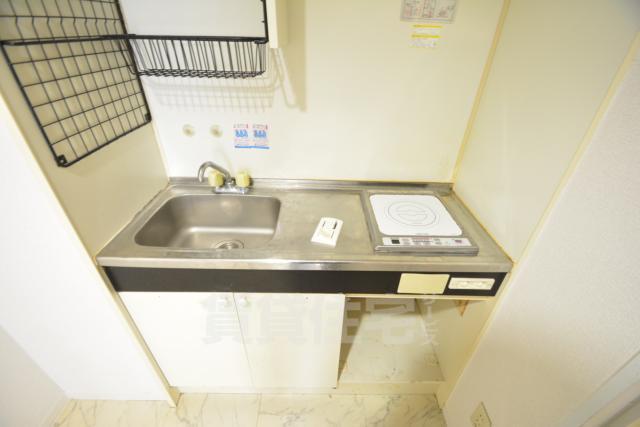 キッチン　IHコンロ付き