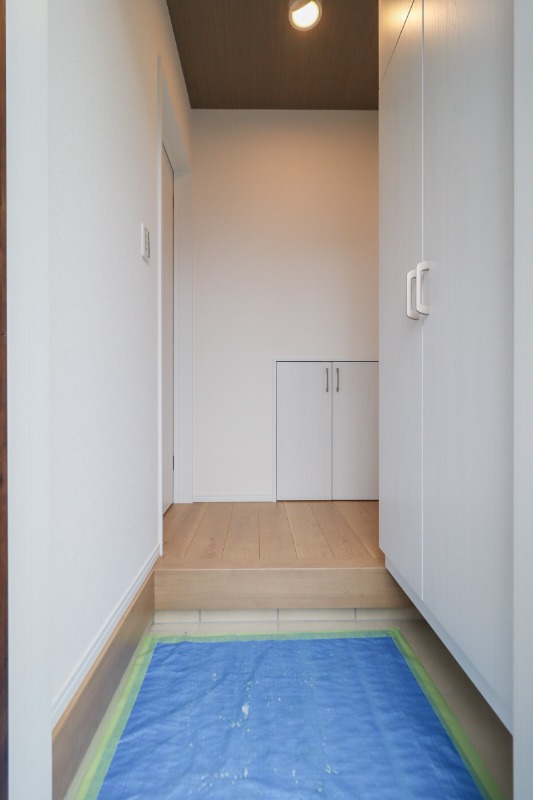 玄関　図面と現状に相違がある場合には現状を優先