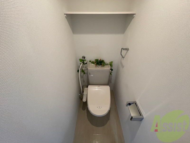 トイレ　こちらはトイレです。清潔感があり、安心して使用できます。