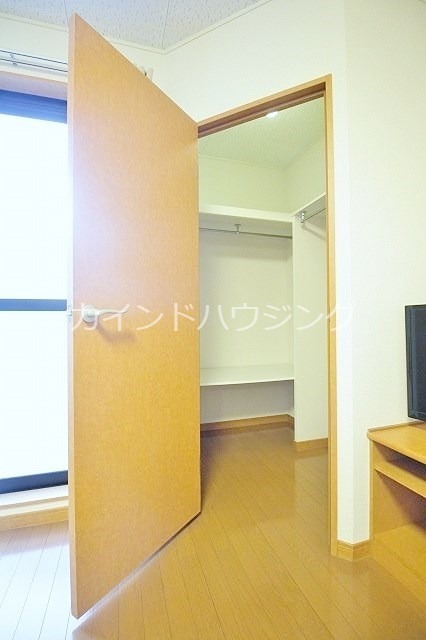 収納　ウォークインクローゼット