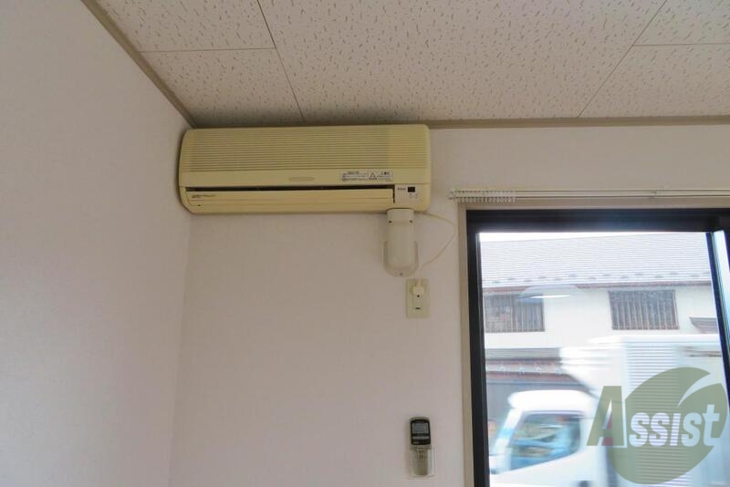 その他設備　エアコンが入居時から付いて引っ越してすぐ使えます。