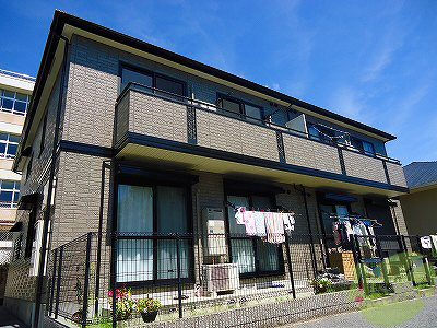 建物外観　おしゃれできれいな外観は毎日の帰宅が楽しくなりそうです。