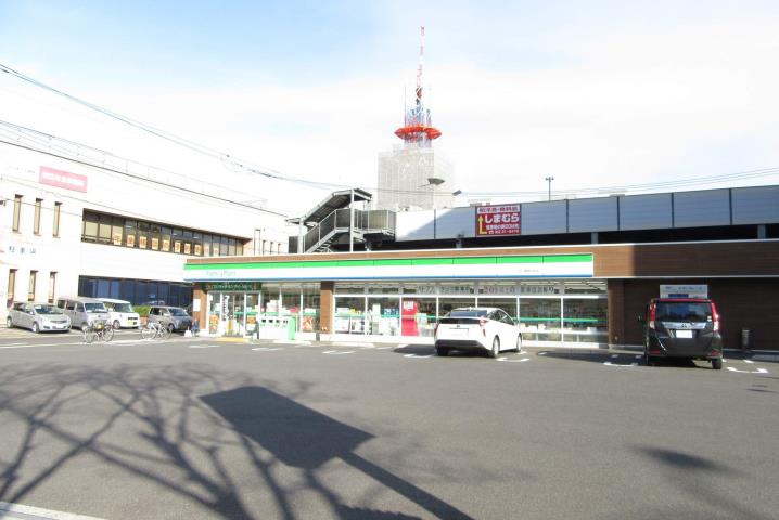 コンビニ　ファミリーマート松江東朝日町店（コンビニ）まで500m