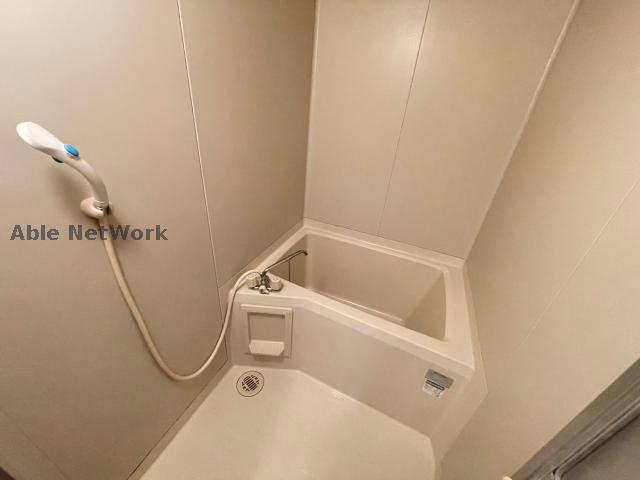 バス・シャワールーム　別号室同型
