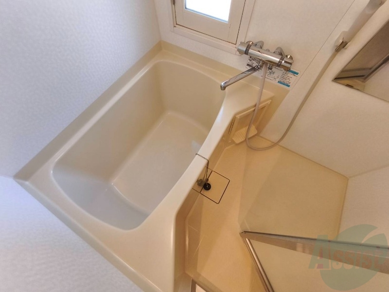 バス・シャワールーム　お風呂です！一日の疲れを癒してくださいね！