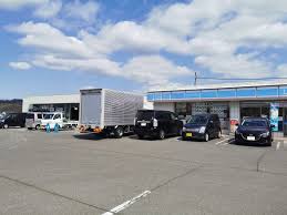 コンビニ　ローソン 綾歌町栗熊西店（コンビニ）まで811m