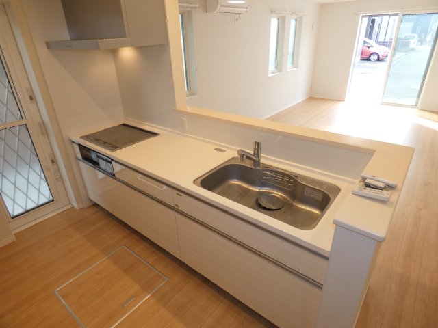 キッチン　IHシステムキッチン