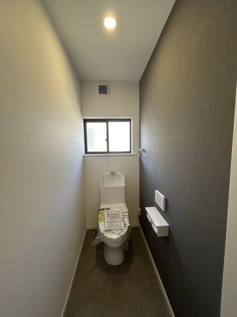トイレ　２階トイレ