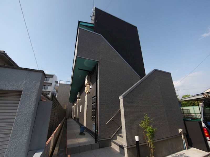 建物外観　外観　デザイナーズ　光インターネット無料