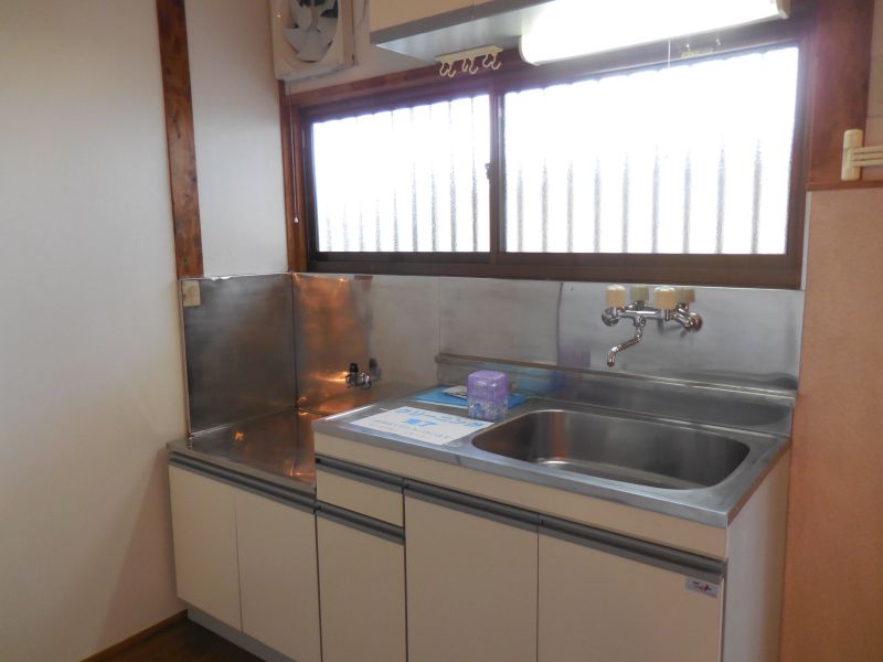 キッチン　窓のあるキッチン