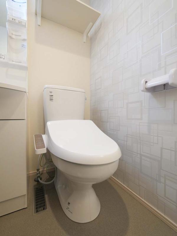 トイレ　ハーモニーテラス前野町IVの温水洗浄付き便座☆
