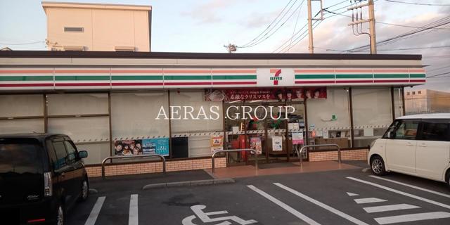 コンビニ　セブン-イレブン 越谷レイクタウン５丁目店（コンビニ）まで445m