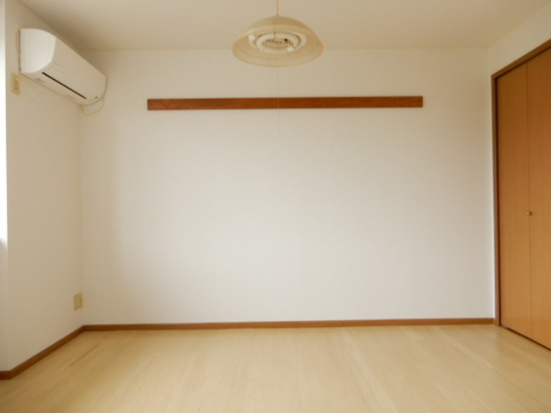 居室・リビング　図面と現状に相違がある場合には現状を優先