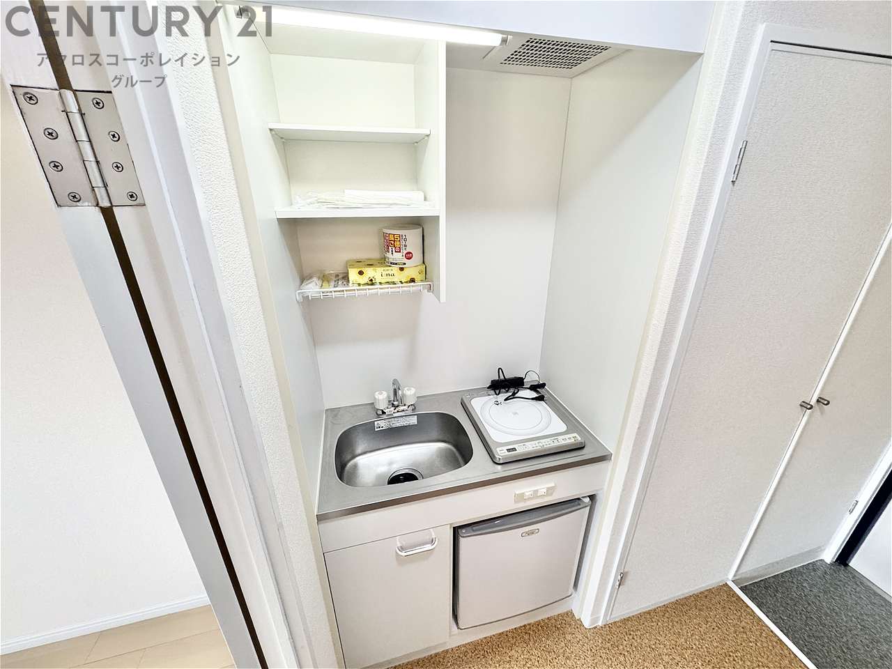 キッチン　IHコンロ付き