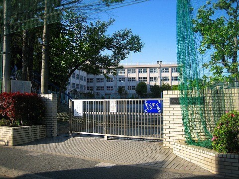 小学校　江戸川区立船堀第二小学校（小学校）まで541m