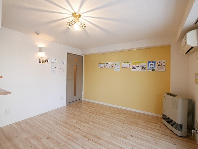 居室・リビング　☆9.7帖の広々とした1Kタイプです！