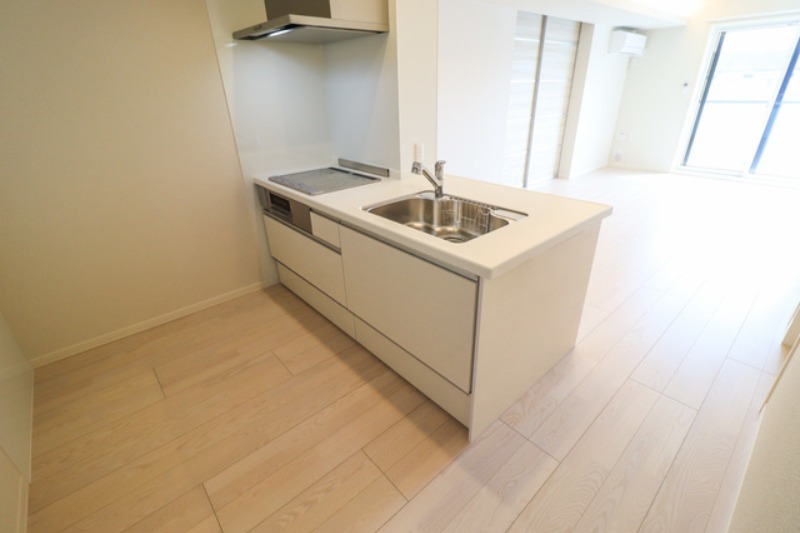 キッチン　図面と現状に相違がある場合には現状を優先