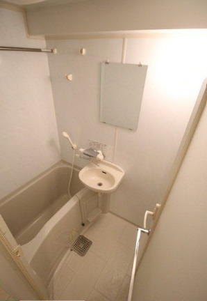 バス・シャワールーム　別部屋参考写真