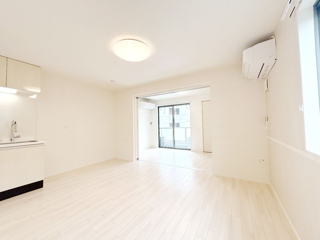 居室・リビング　リビング