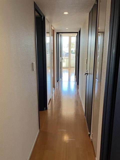 その他　２０２５年１１月撮影　廊下