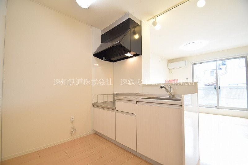 キッチン　写真は他のお部屋のものです。