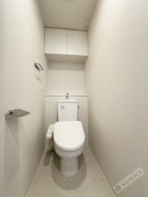 トイレ　温水洗浄便座