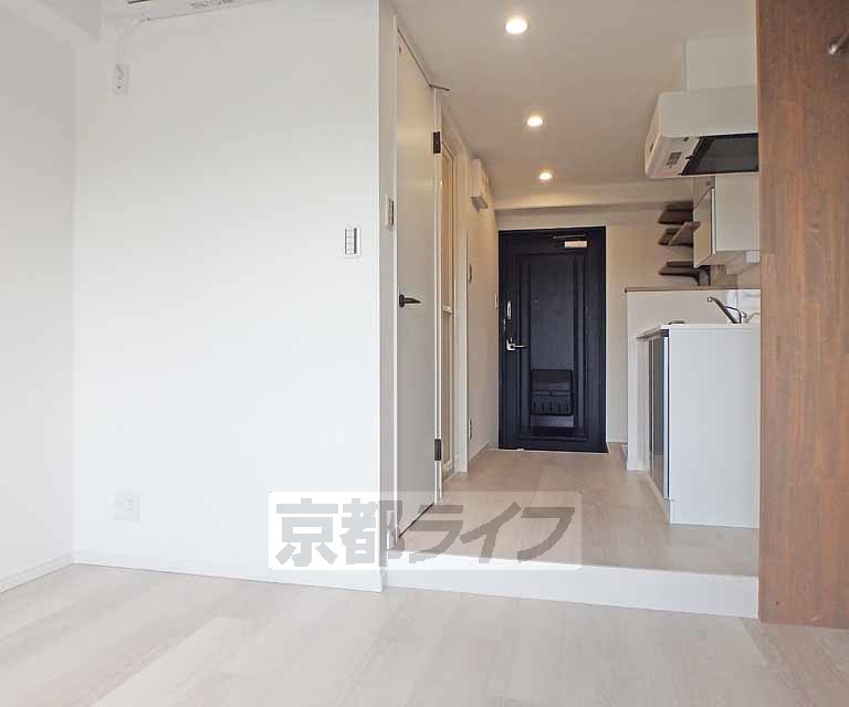 居室・リビング　綺麗なフローリングのお部屋です。