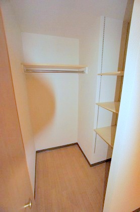 収納　広々ウォークインクローゼット付きです♪