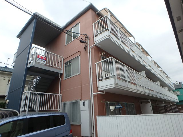 建物外観　オールフローリングの２DK♪