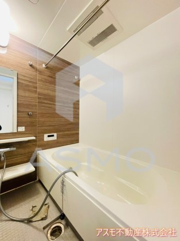 バス・シャワールーム　同マンション別部屋　参考写真