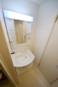 洗面設備　同一タイプ